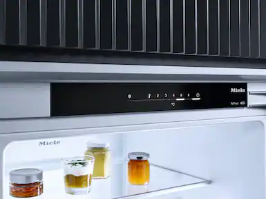 Миле Холодильно-морозильная комбинация KDN 7724 E Active Miele Миле Холодильно-морозильная комбинация KDN 7724 E Active Miele